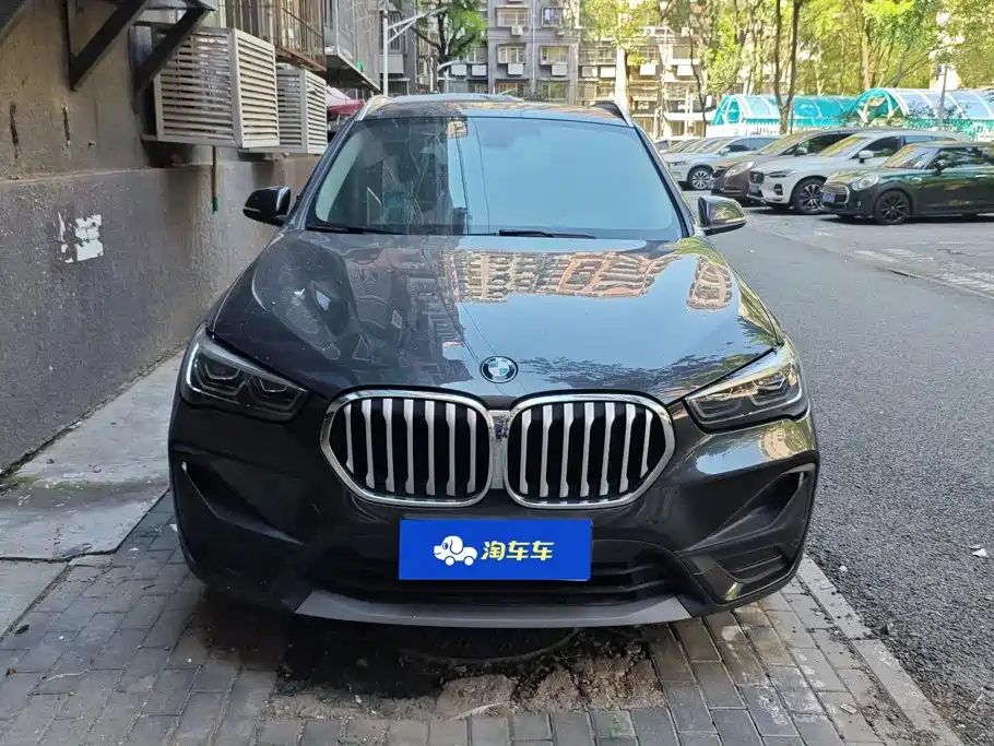 BMW X1 2021