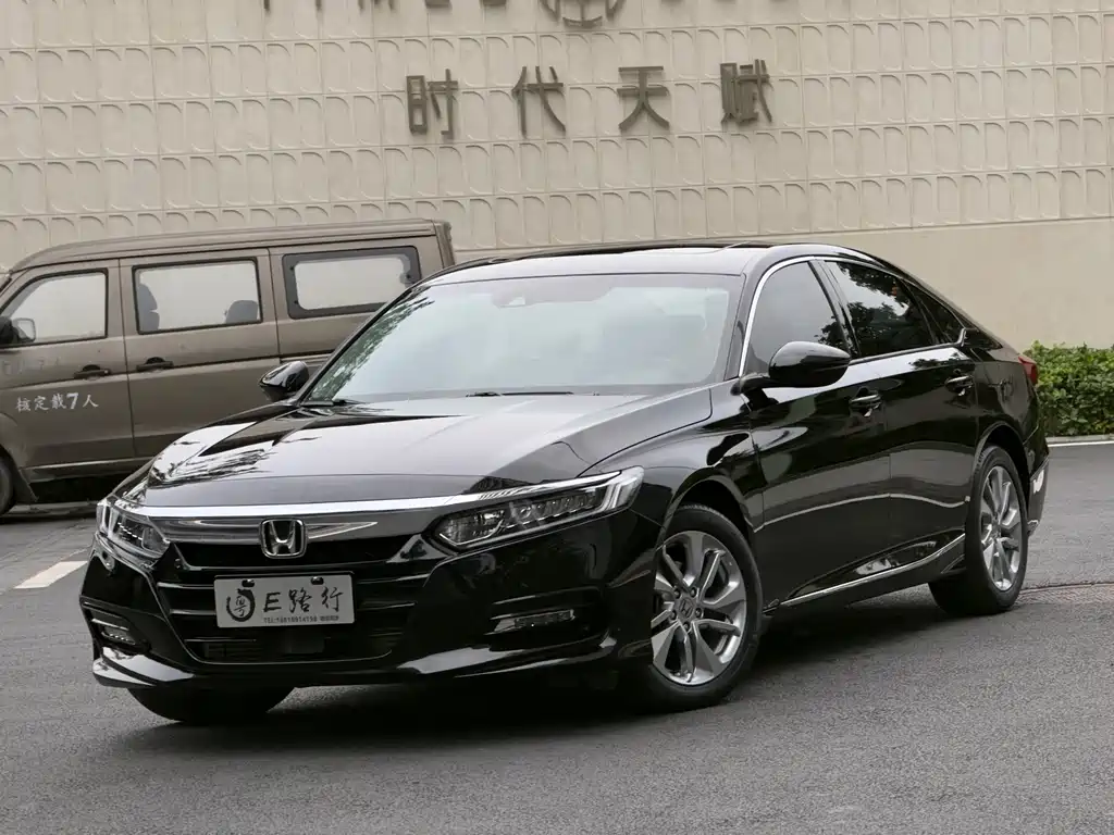 Honda Accord 2021 — фото 1
