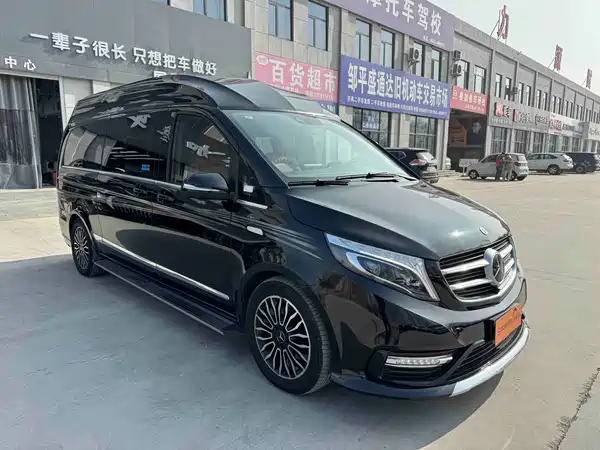 Mercedes-Benz V-Class 2017