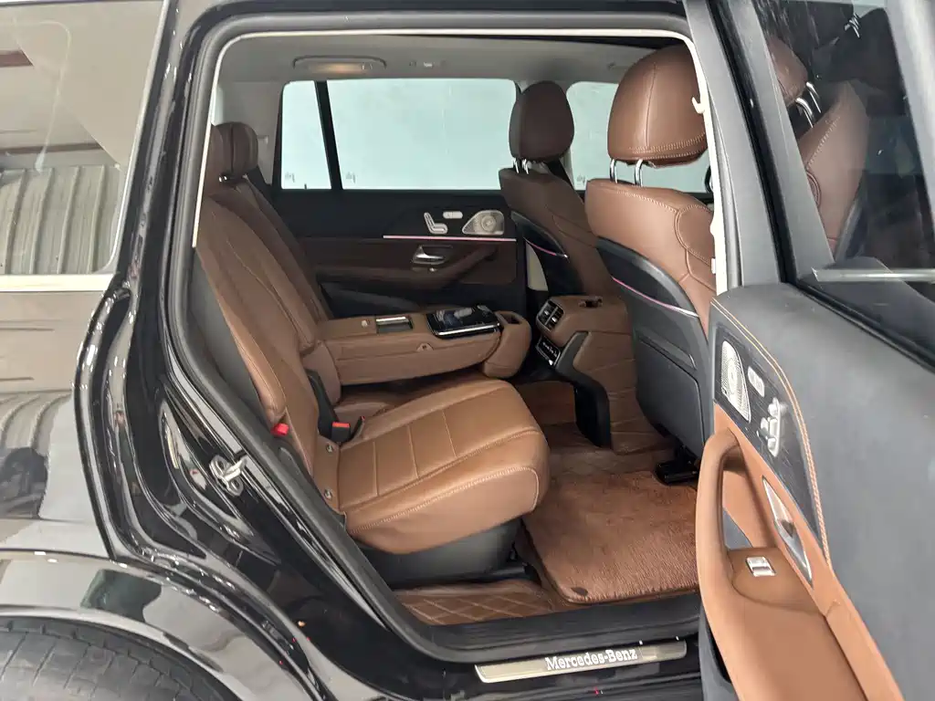 Mercedes-Benz GLS 2024 — фото 26