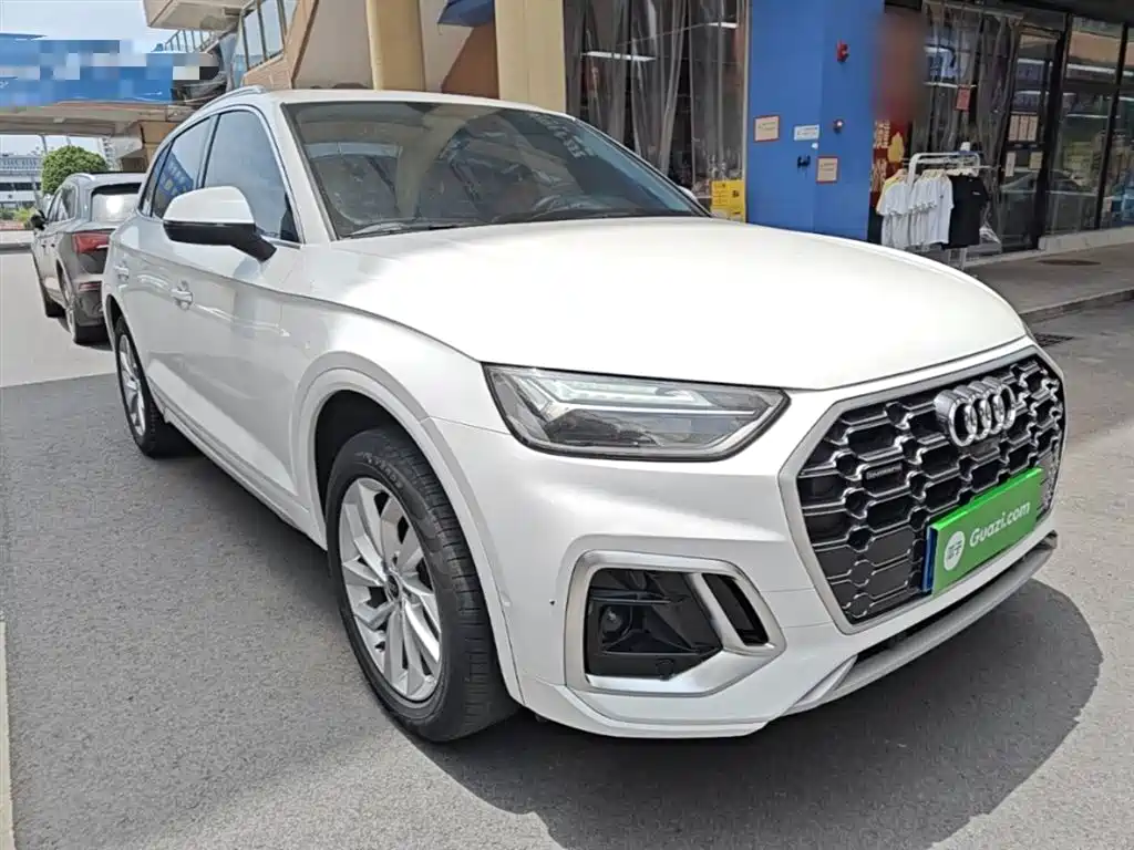 Audi Q5L 2023 — фото 4
