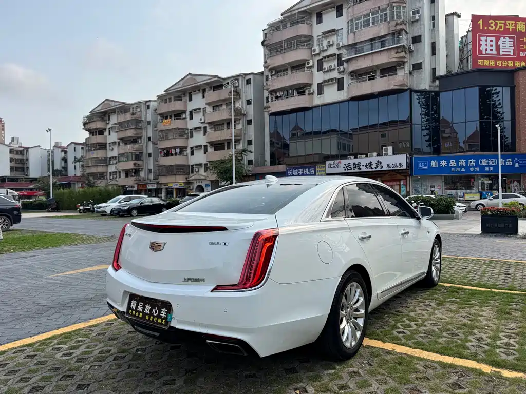 Cadillac XTS 2019 — фото 6
