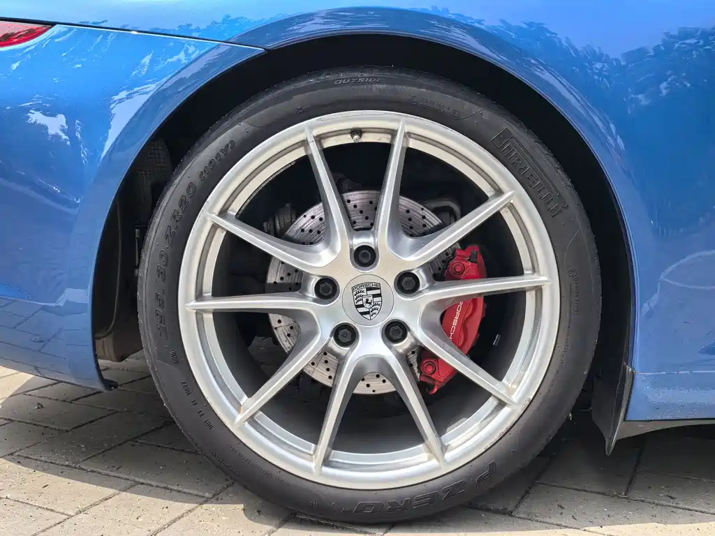 Porsche 911 2015 — фото 15