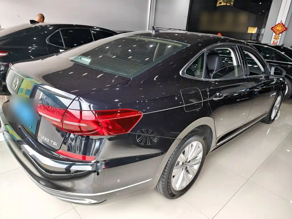 Volkswagen Passat 2021