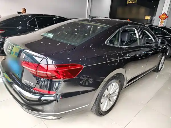 Volkswagen Passat 2021