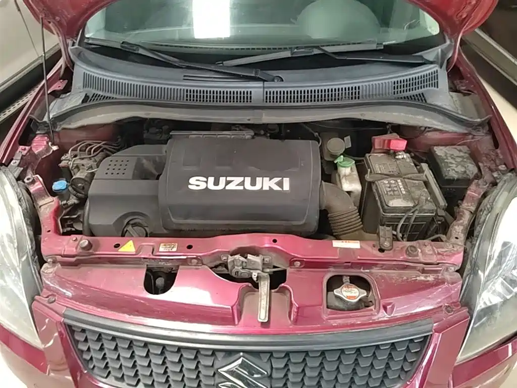 Suzuki Swift 2015 — фото 20