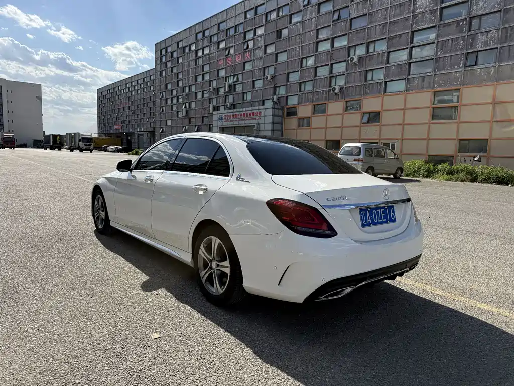 Mercedes-Benz C-Class 2018 — фото 14