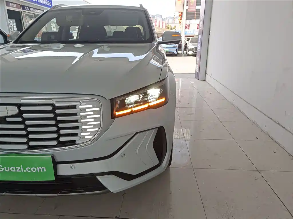 Geely Xingyue L 2023 — фото 18