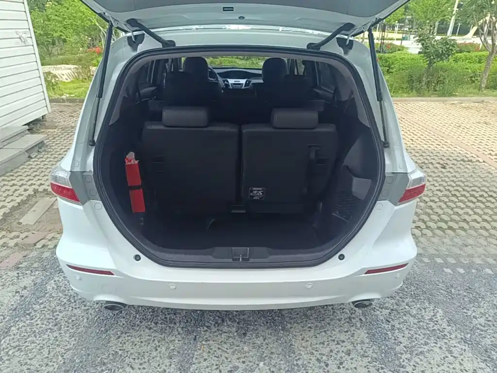 Honda Odyssey 2015 — фото 19