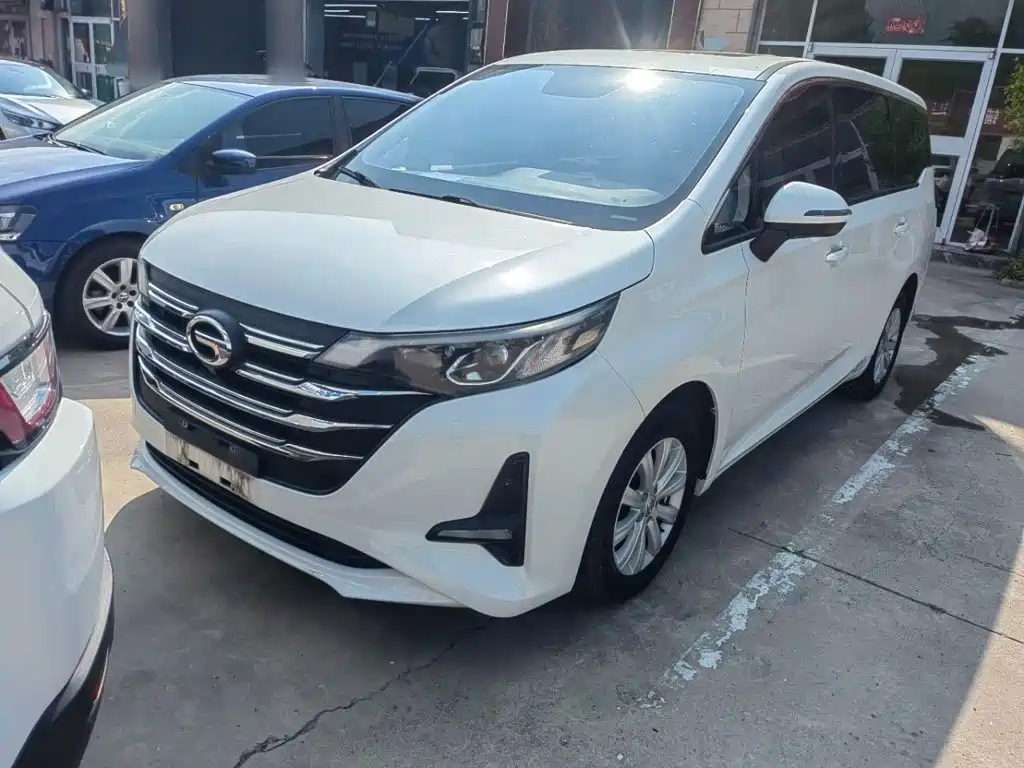 GAC Motor Trumpchi M6 2020 — фото 2