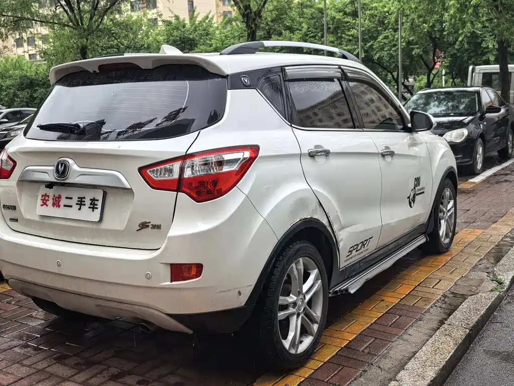 Changan CS35 2015 — фото 6