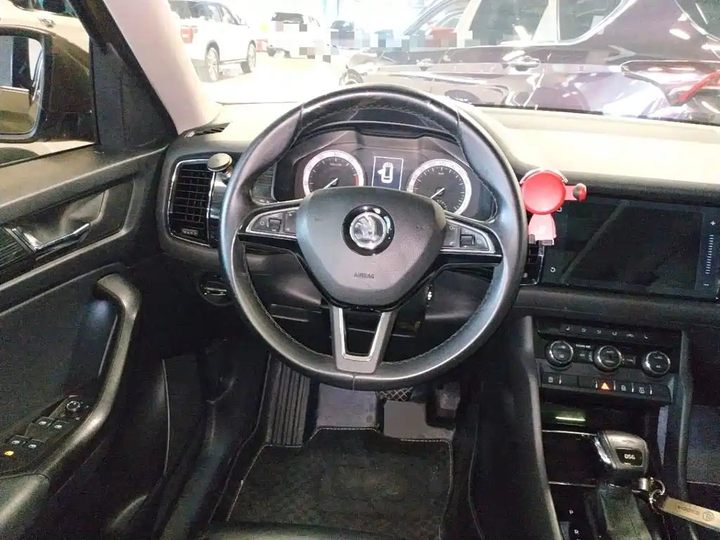 Skoda Kodiaq 2018 — фото 11