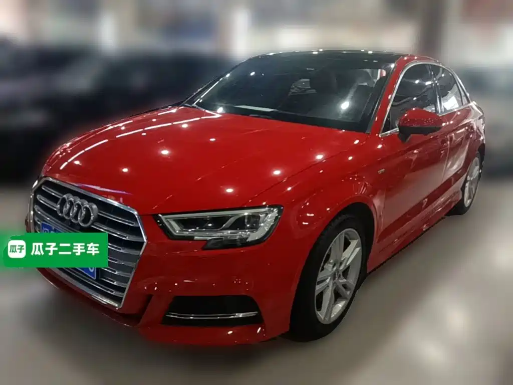 Audi A3 2020 — фото 1
