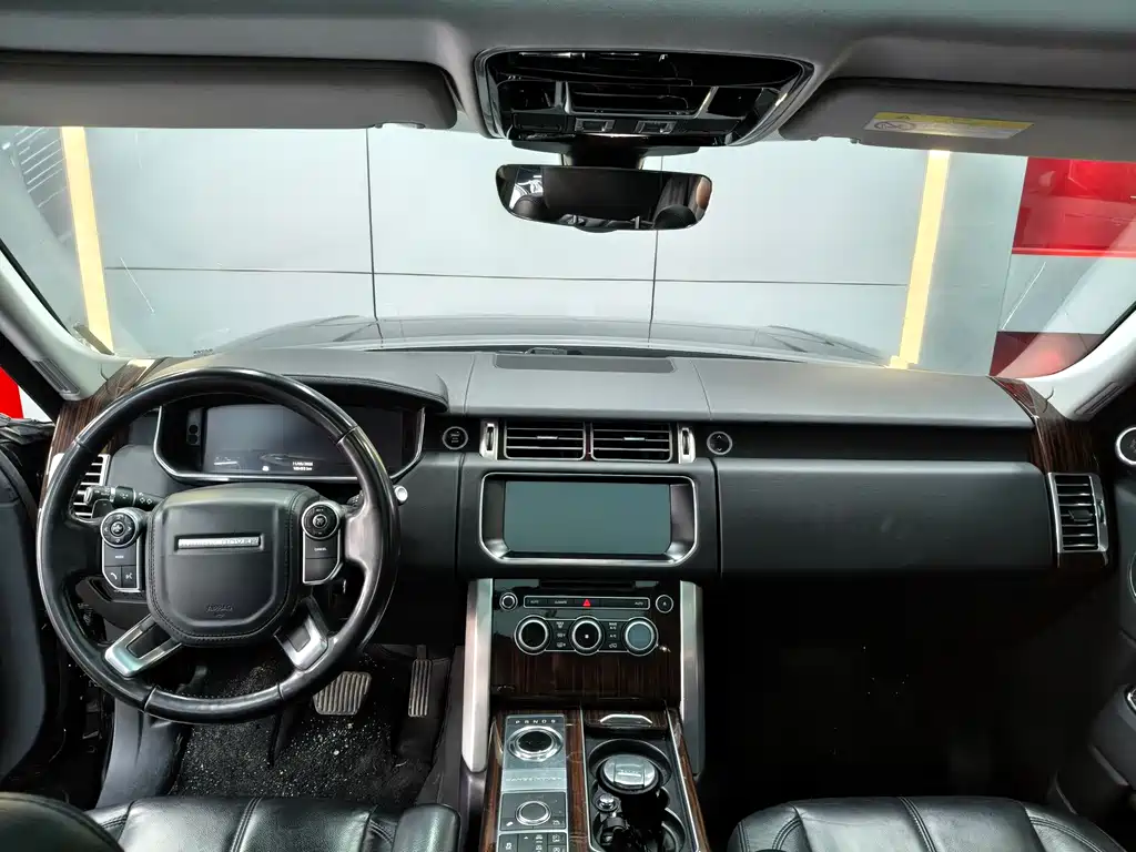 Land Rover Range Rover 2018 — фото 6