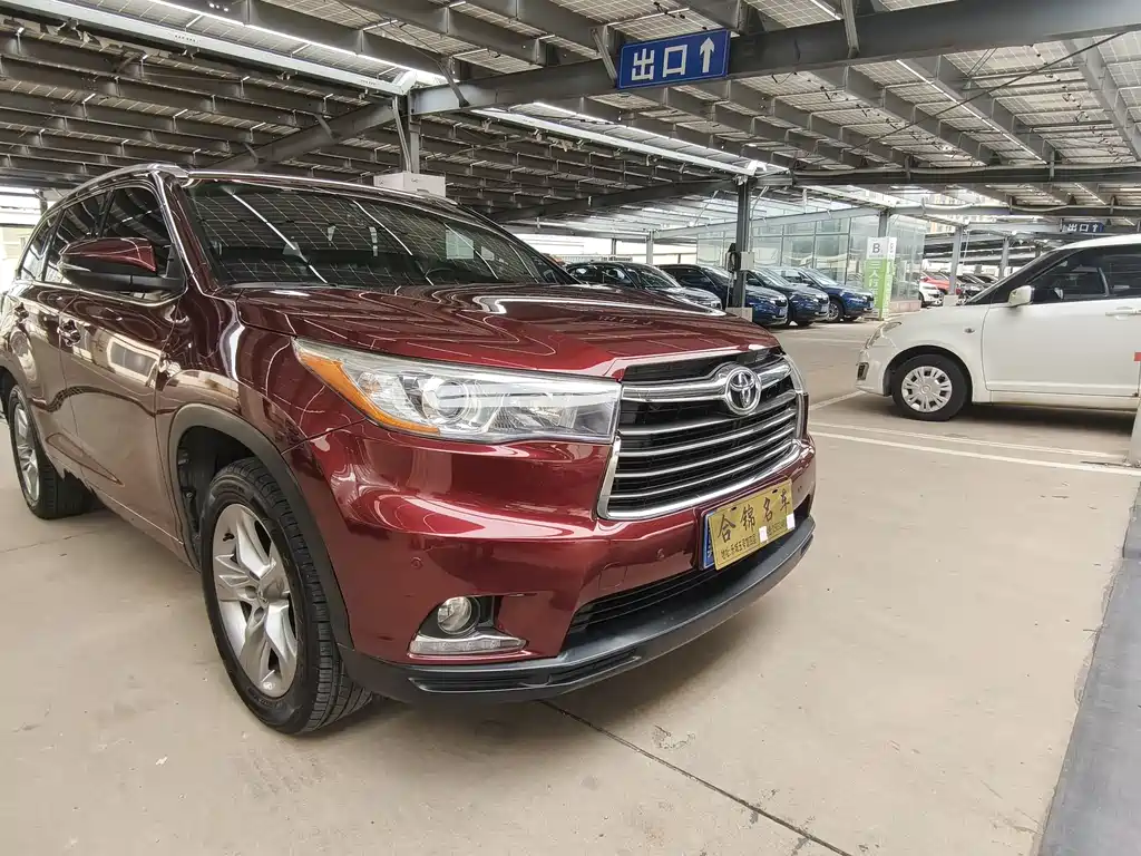 Toyota Highlander 2016 — фото 2