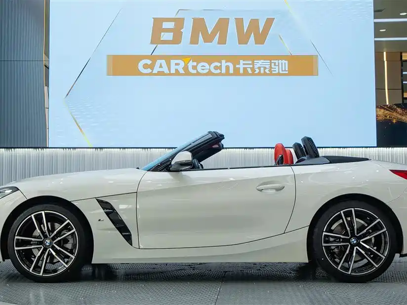 BMW Z4 2024 — фото 8