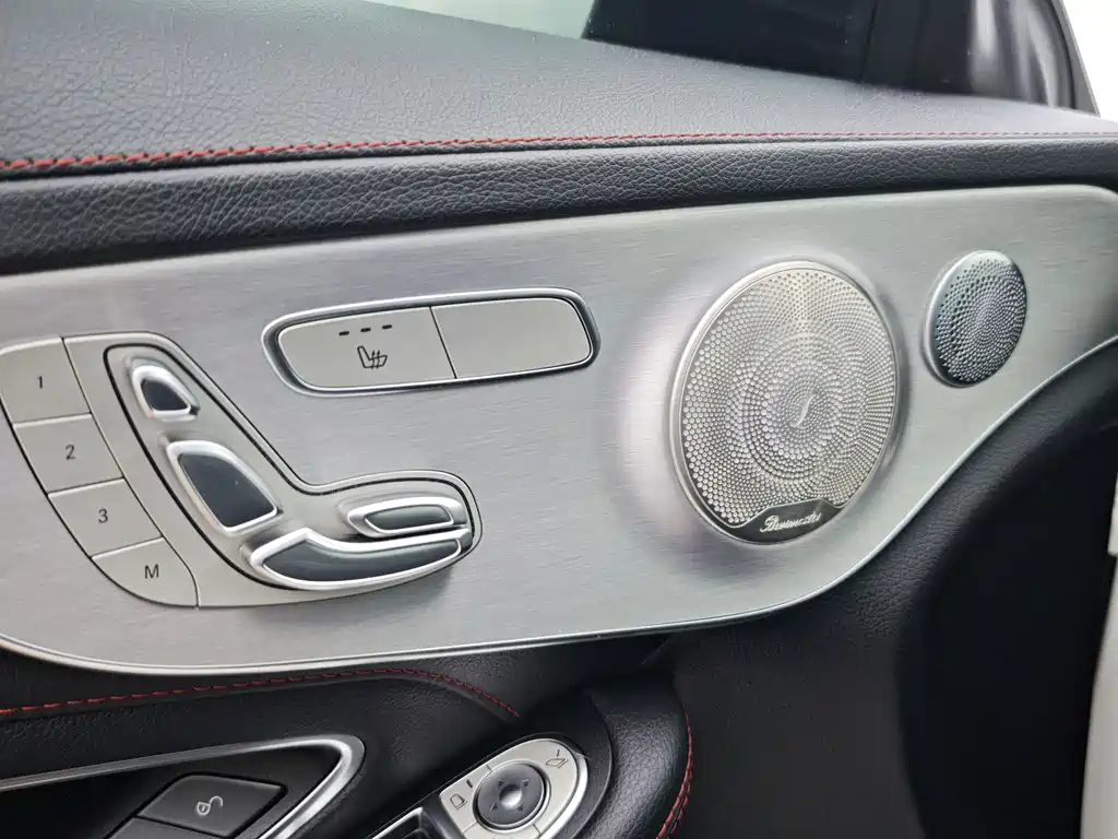 Mercedes-Benz C-Class AMG 2020 — фото 16
