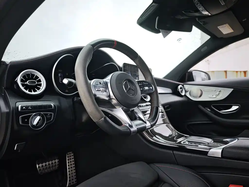 Mercedes-Benz C-Class AMG 2020 — фото 13
