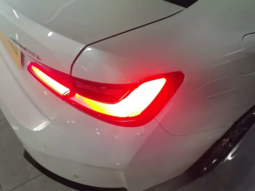 BMW i3 2022 — фото 8