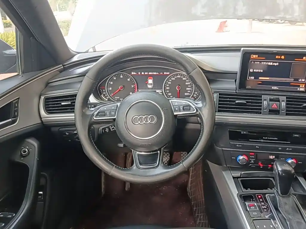 Audi A6L 2018 — фото 11