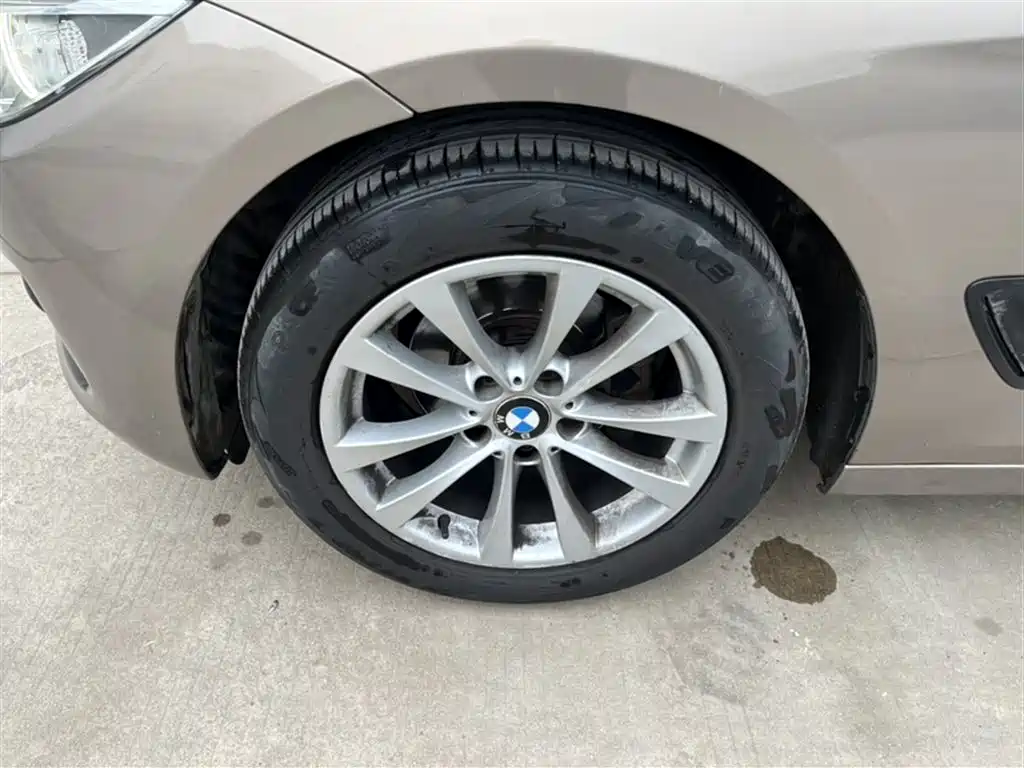 BMW 3 Series GT 2016 — фото 24