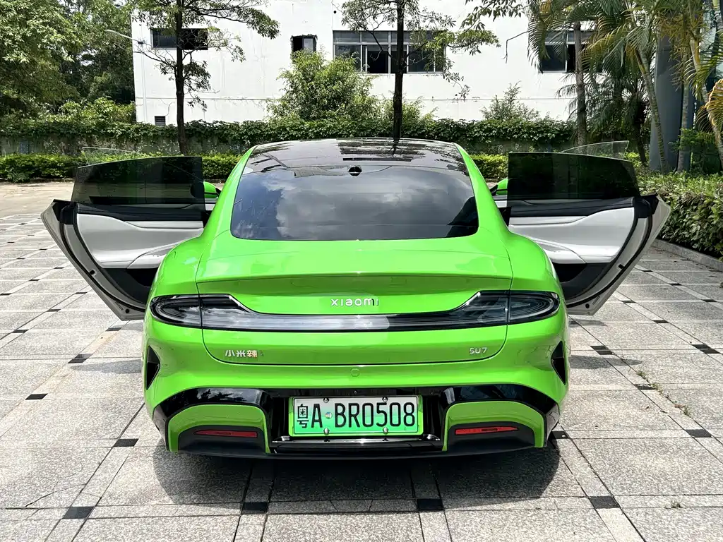 Xiaomi SU7 2025 — фото 20