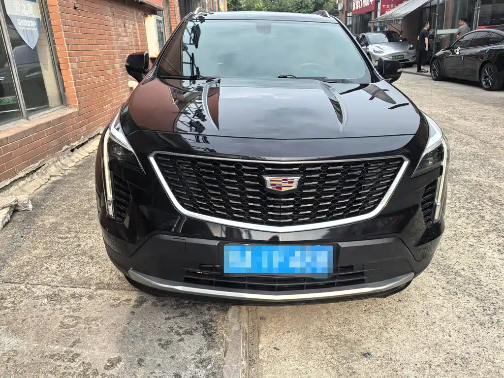Cadillac XT4 2020 — фото 2