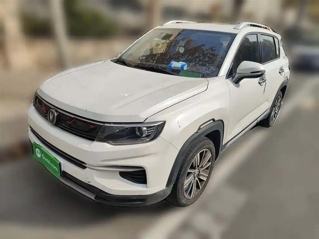 Changan CS35PLUS 2021 — фото 1