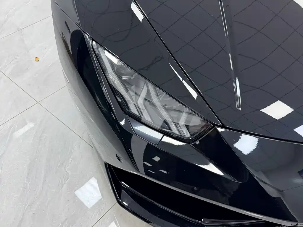Lamborghini Huracán 2015 — фото 14