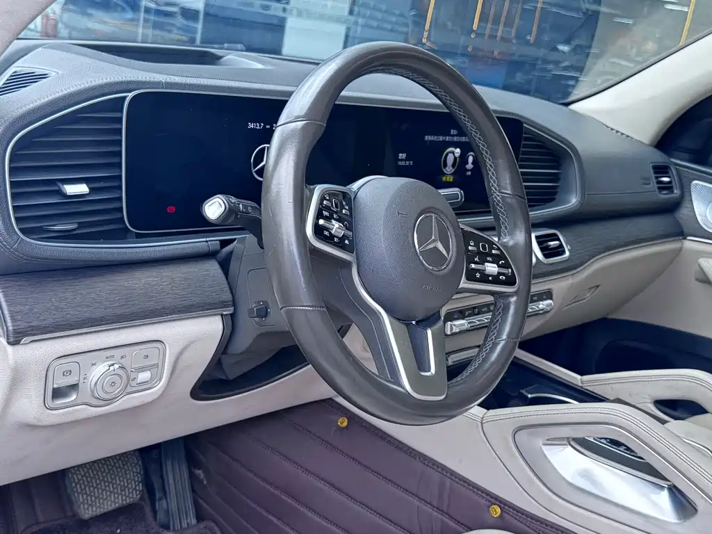 Mercedes-Benz GLE 2019 — фото 9