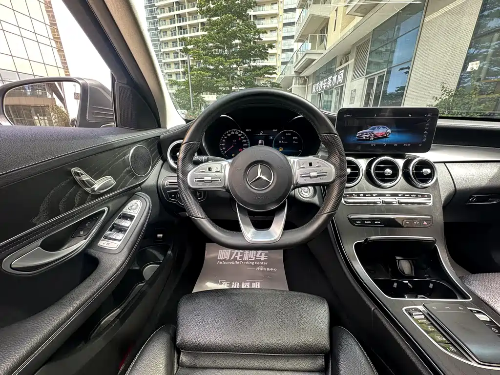 Mercedes-Benz C-Class 2020 — фото 23
