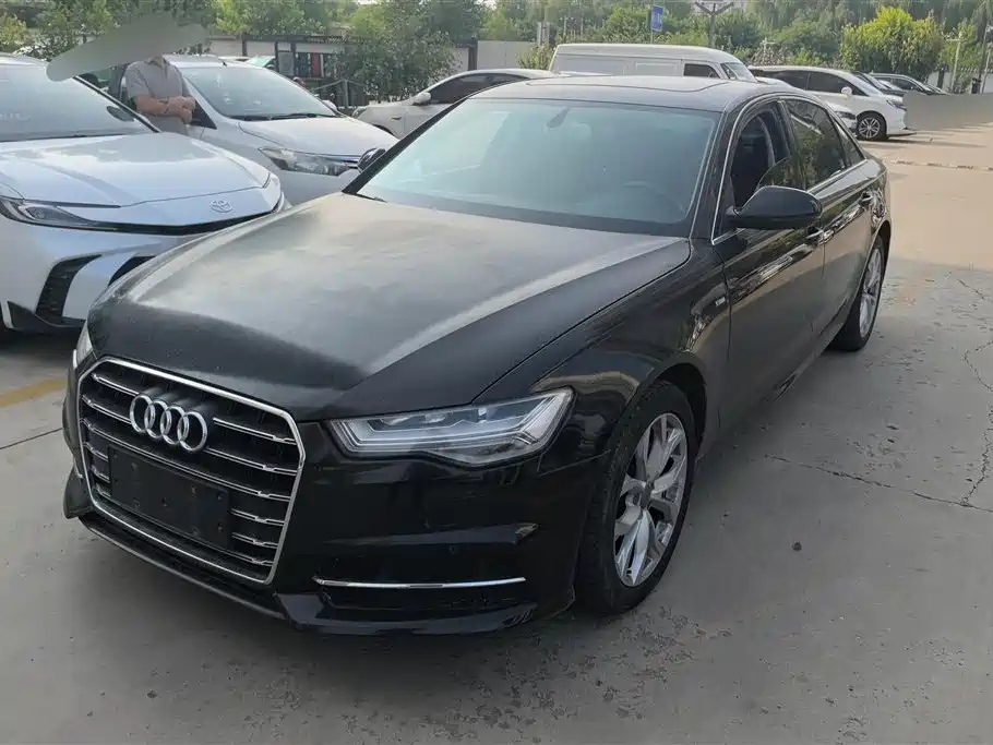 Audi A6L 2018 — фото 1