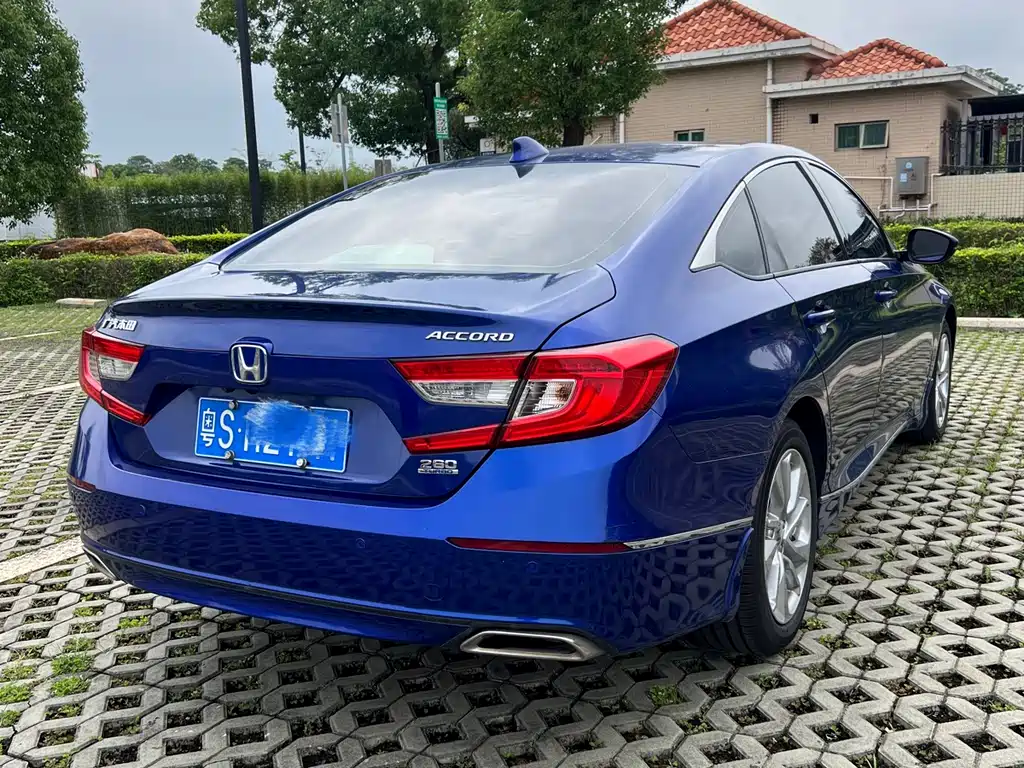 Honda Accord 2019 — фото 5