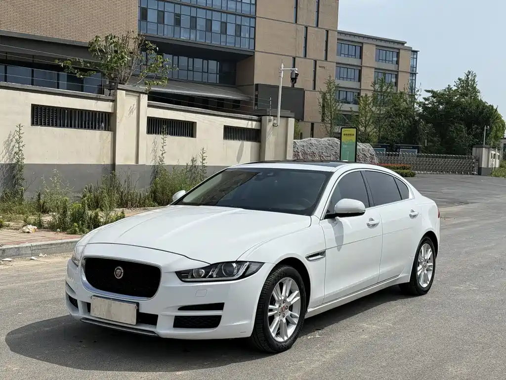 Jaguar XEL 2019