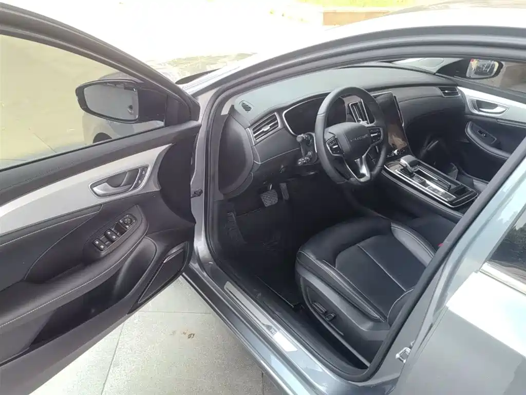 Roewe i6 MAX 2022 — фото 16