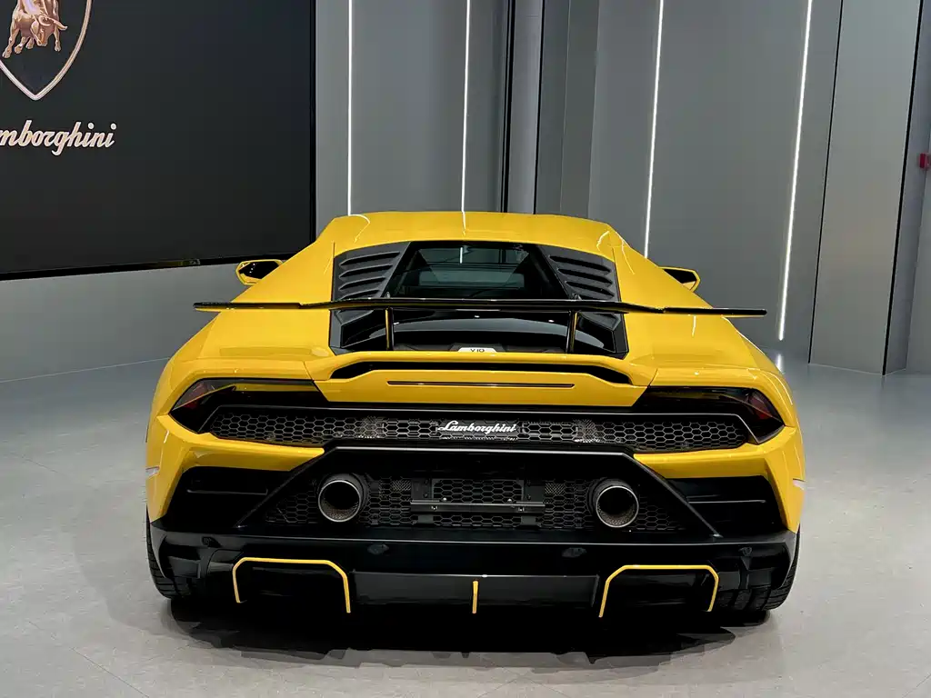 Lamborghini Huracán 2020