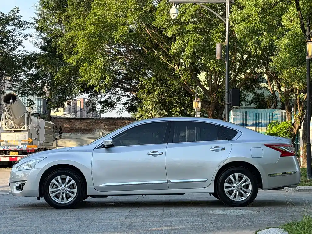 Nissan Teana 2015