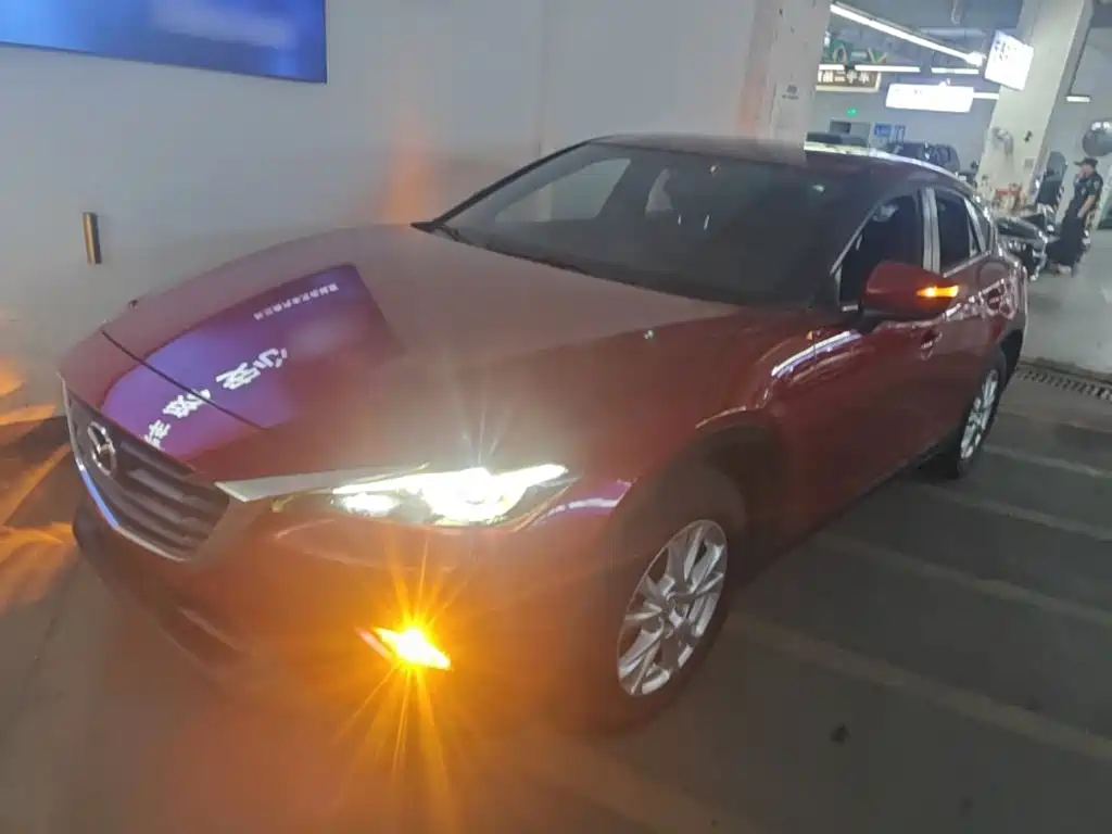 Mazda CX-4 2019 — фото 1