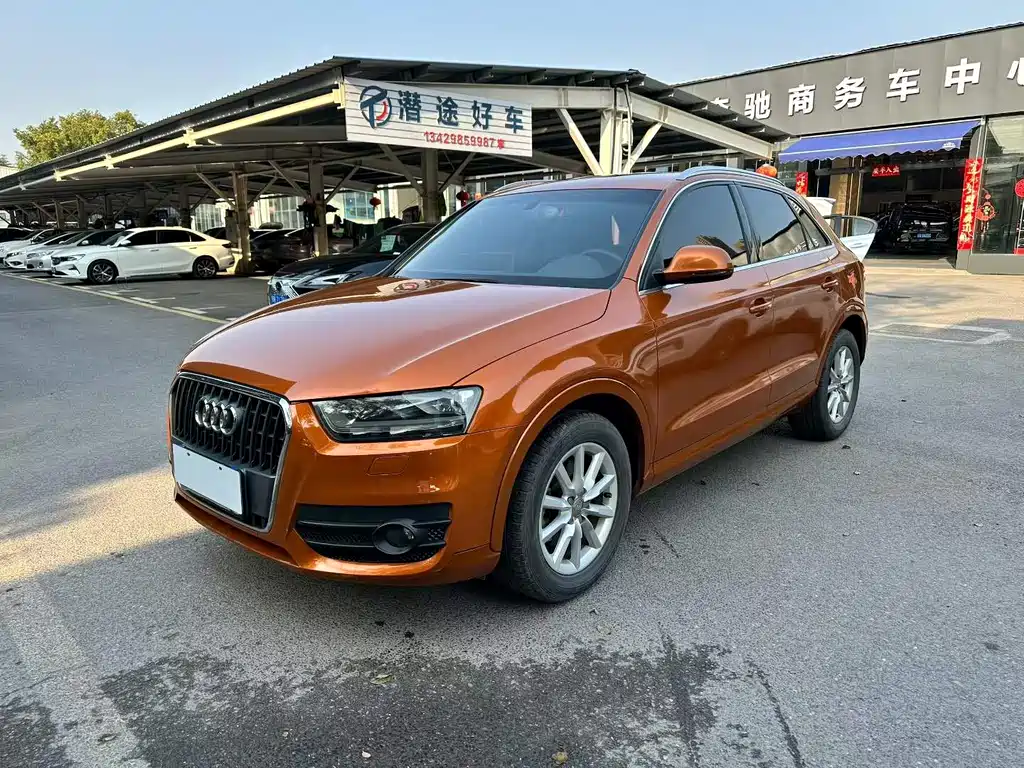 Audi Q3 2016 — фото 1