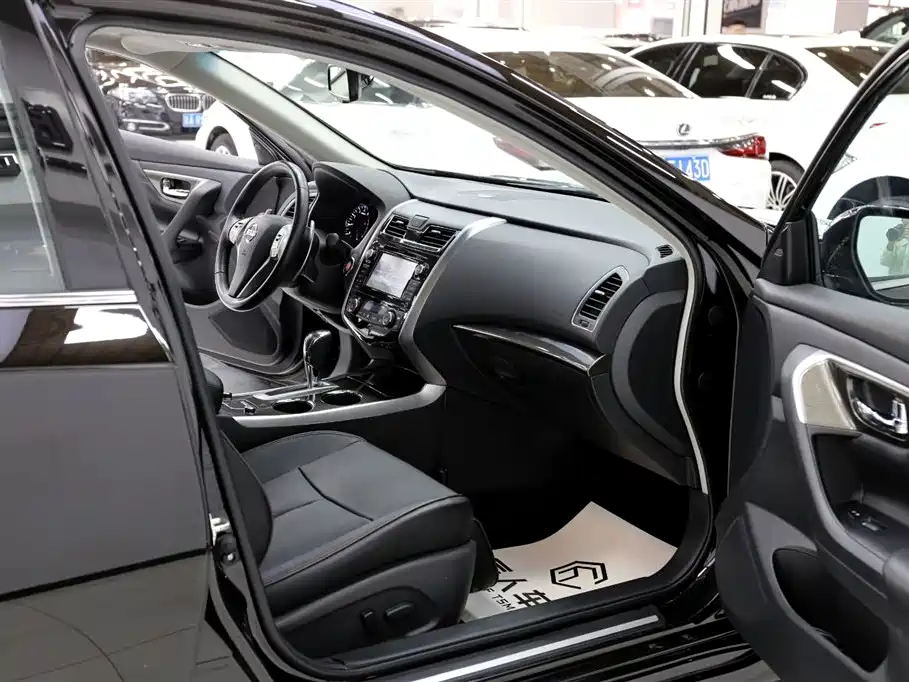 Nissan Teana 2015 — фото 19