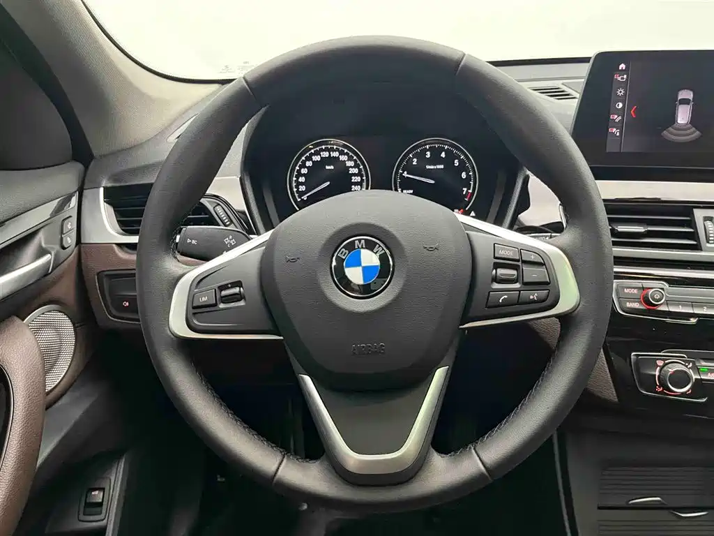BMW X1 2022 — фото 4
