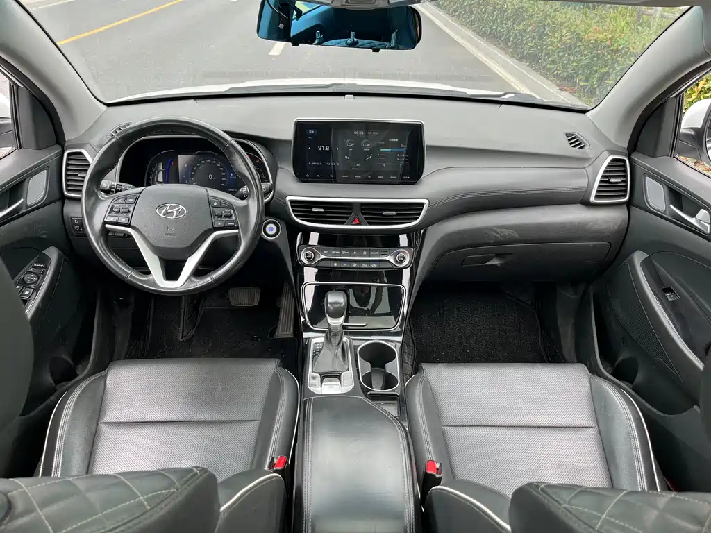 Hyundai Tucson 2020 — фото 14