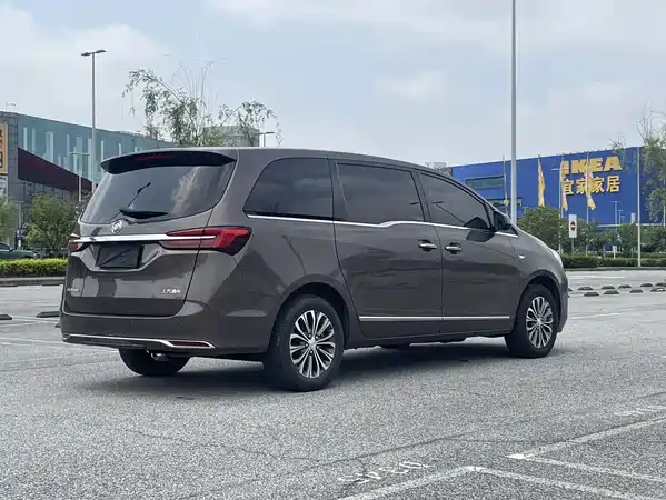Buick GL8 2022