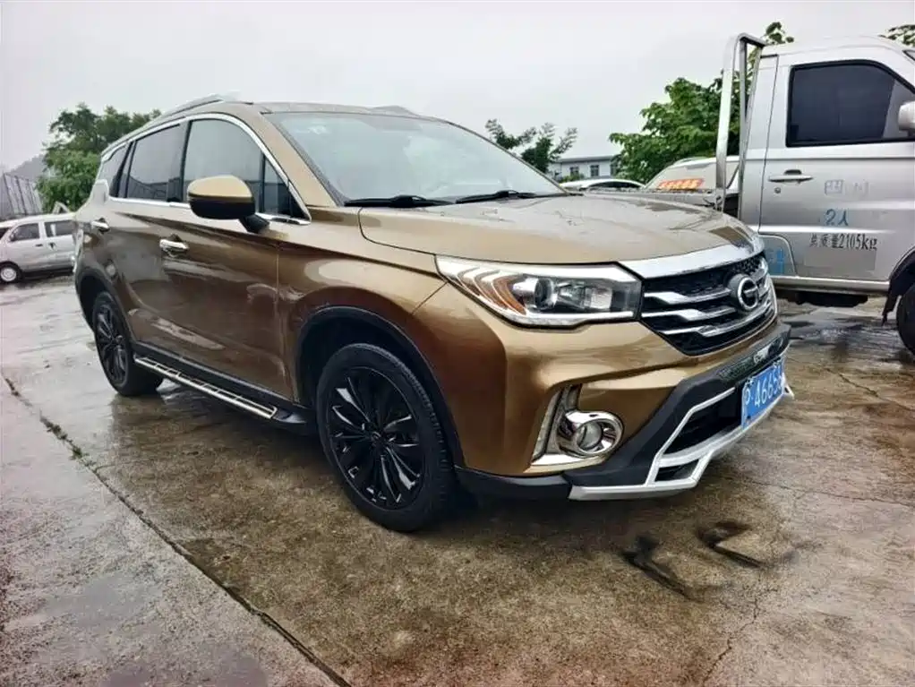 GAC Motor Trumpchi GS4 2016 — фото 3
