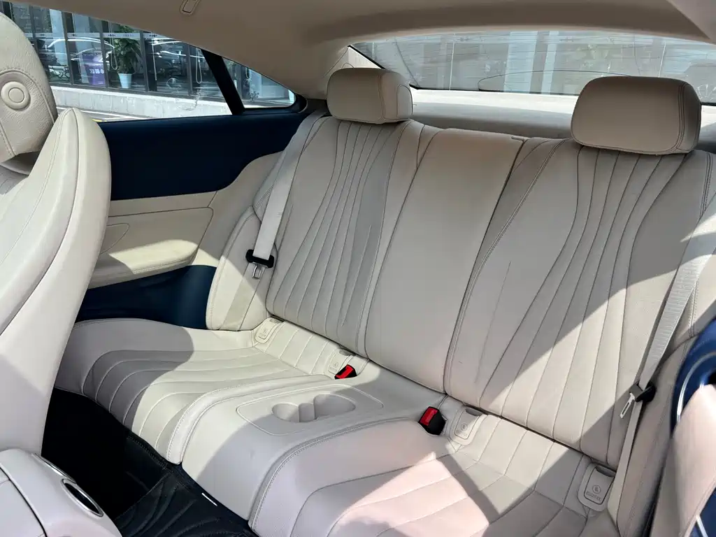 Mercedes-Benz E-Class 2021 — фото 10