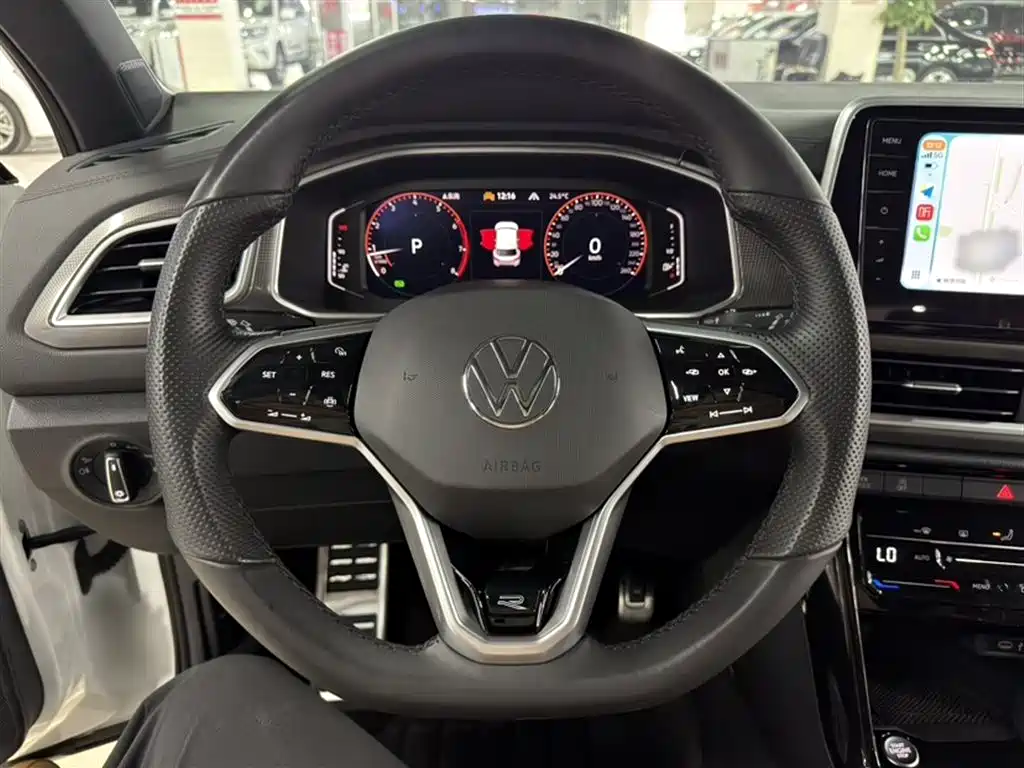 Volkswagen T-Roc 2024 — фото 12