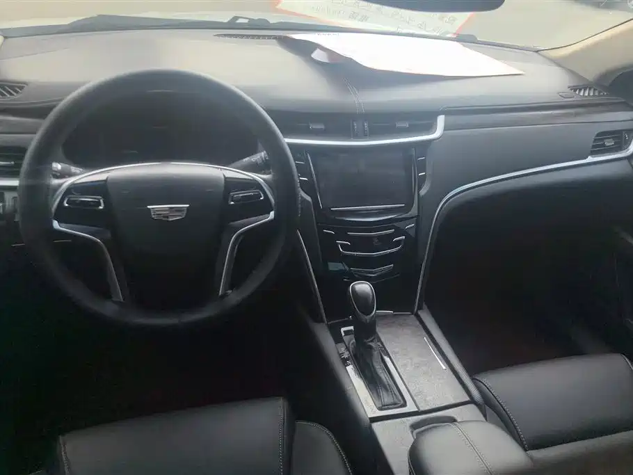 Cadillac XTS 2019 — фото 12