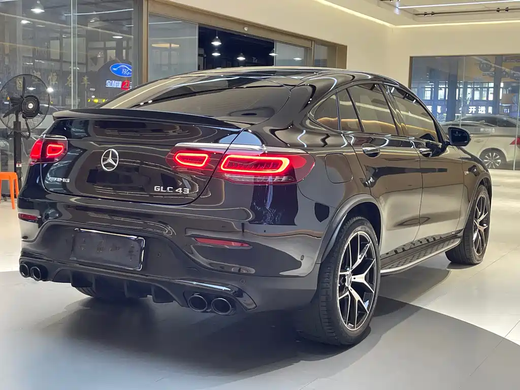 Mercedes-Benz GLC Coupe AMG 2022 — фото 26