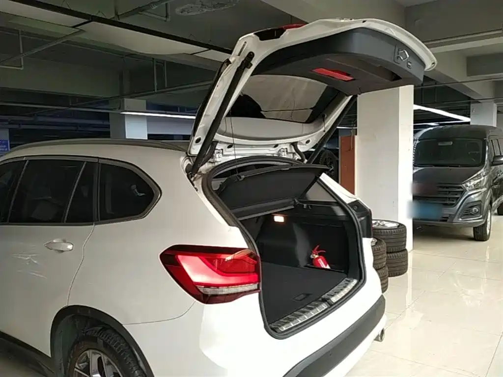 BMW X1 2021 — фото 19