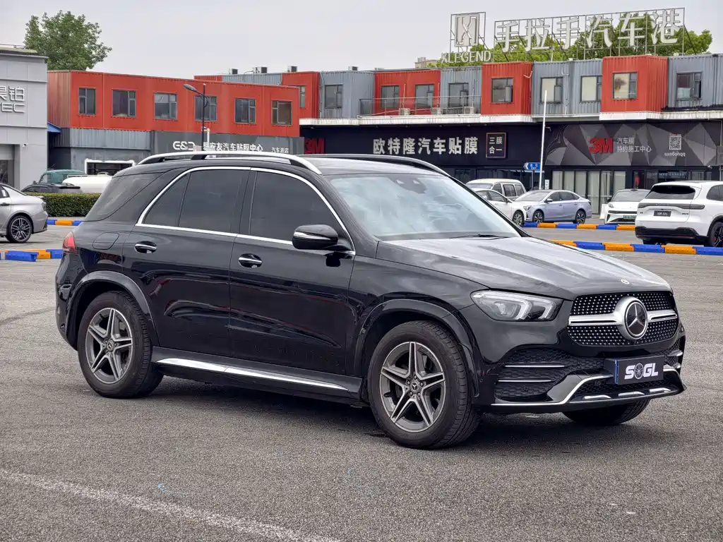 Mercedes-Benz GLE 2021 — фото 3